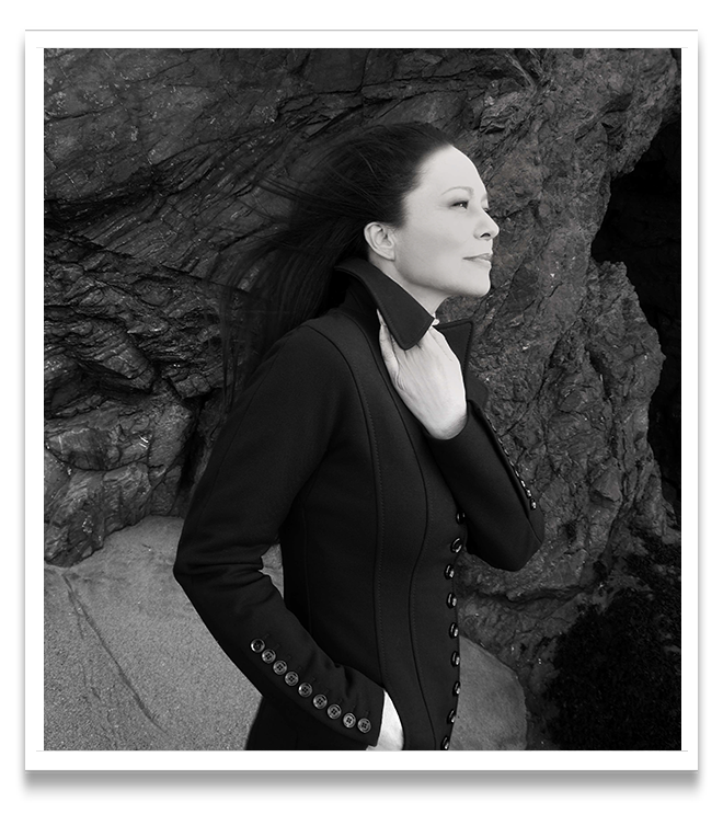 Dr. Elizabeth Lindsey